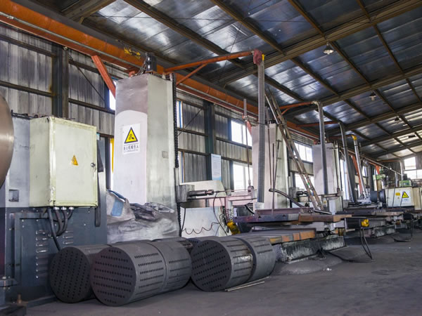 19500彩票网石墨车间一角-1